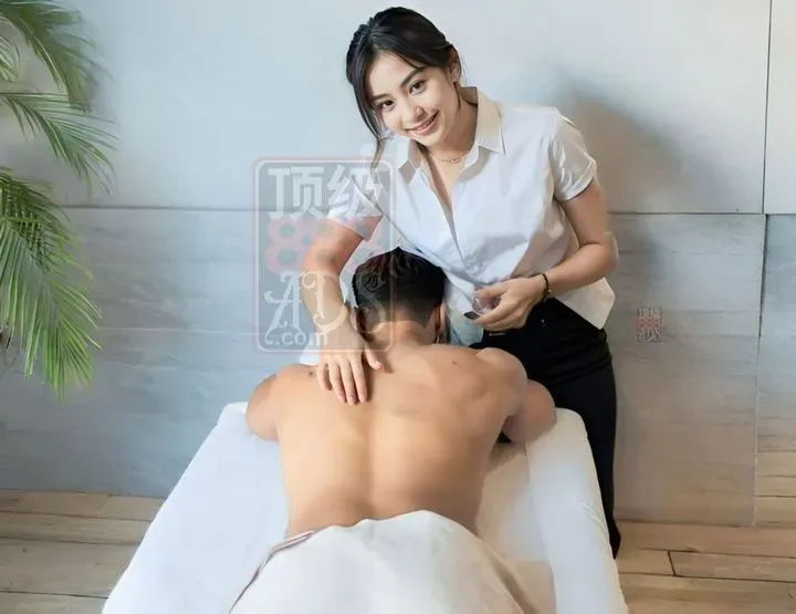 https://cdn.salonspotlight.com/photos/5YrNnHh4fXqz9acl8erw/e019016e-ee29-4858-ae1f-6f23dd3d8530_720x720
