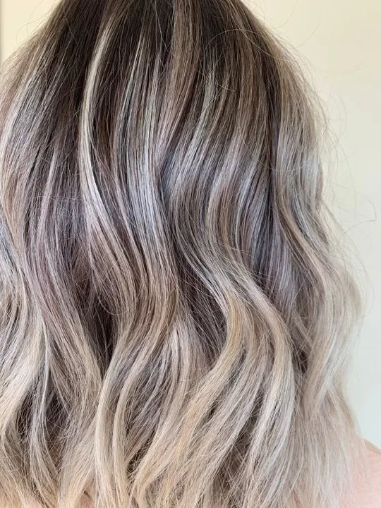 https://cdn.salonspotlight.com/photos/5e6MykvGk4D1iwVyuf8I/746c9fd2-f1fb-4dd6-a2ba-d29967213551_720x720