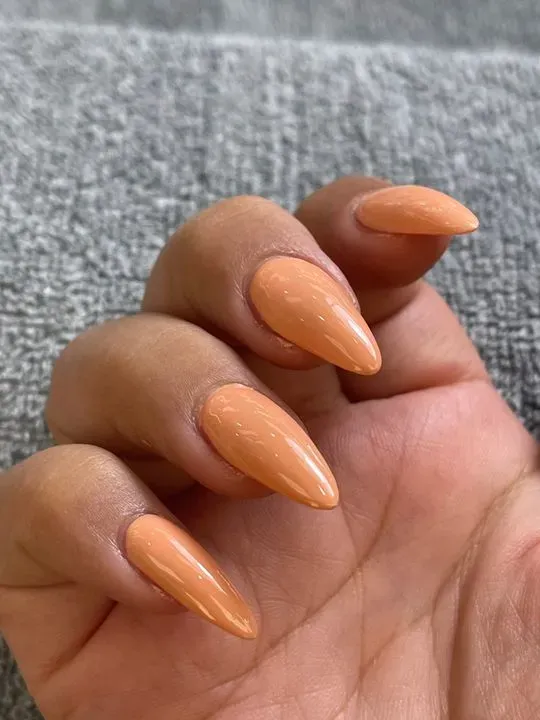 https://cdn.salonspotlight.com/photos/5gM4IO4jWLCeqkB7Jwb8/6955ee85-f191-4b3b-97bc-9687a771e8f4_720x720