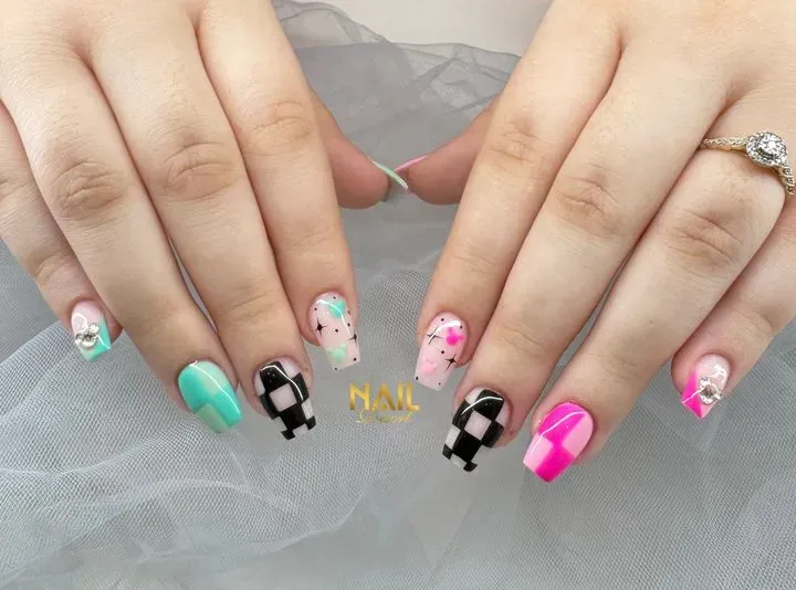 https://cdn.salonspotlight.com/photos/5l4nacY9aeiw075PQb5c/ad562c3b-0b11-4cff-96a1-162e34af4aab_720x720