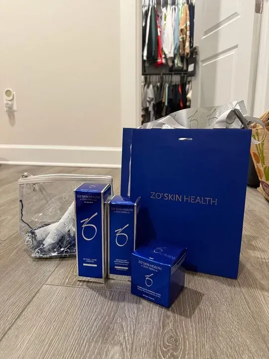 https://cdn.salonspotlight.com/photos/5yHeYVYS5OVmQdQu4DPc/5bef128c-b2bc-4f1f-a71f-7c4899c47feb_720x720