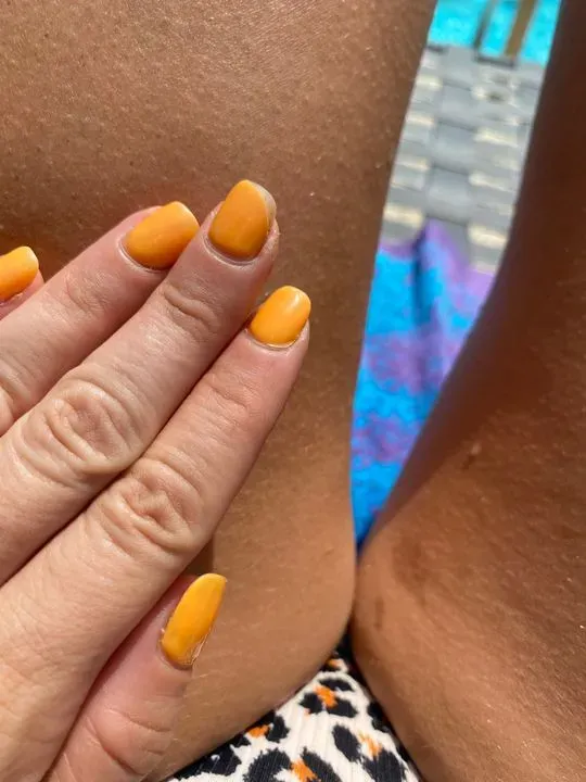 https://cdn.salonspotlight.com/photos/65tApwjR1UAqZVKuu687/ca50bb51-561d-4959-88f1-e34babfda04b_720x720