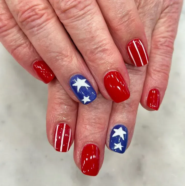 https://cdn.salonspotlight.com/photos/69dHbgkFgCVfOW3xuTsk/e0fd08f8-09b0-4ae3-bd24-b966475cec10_720x720