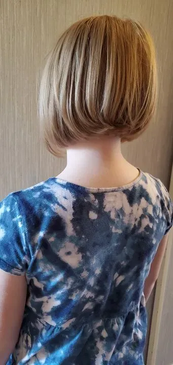 https://cdn.salonspotlight.com/photos/6IcUekQ59IvGzofElci4/ae04078c-bf53-4a8a-a104-282d8dbdf9fb_720x720