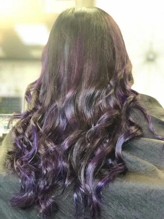 https://cdn.salonspotlight.com/photos/6K85Qff87p3MUAR6sfzM/7ccfb67f-9b14-46b0-82c0-f8f75d13f143_720x720