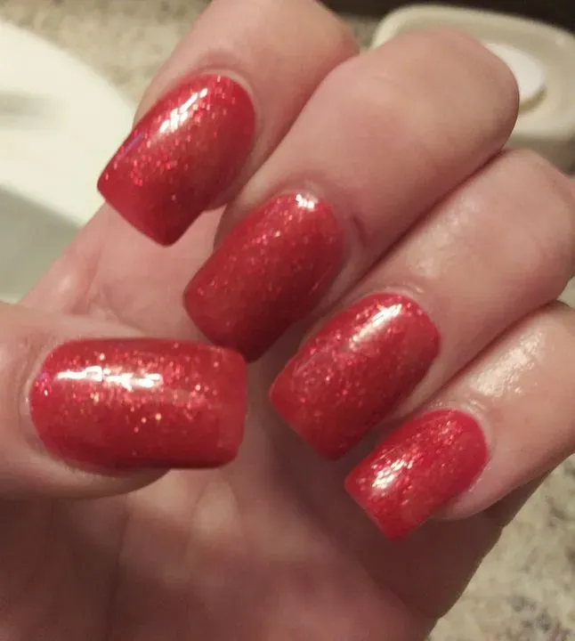 https://cdn.salonspotlight.com/photos/6PIgWgqVlZ68ZHkDVzAR/5f3d6400-c12e-4834-82d6-ac9e1f52b8d4_720x720