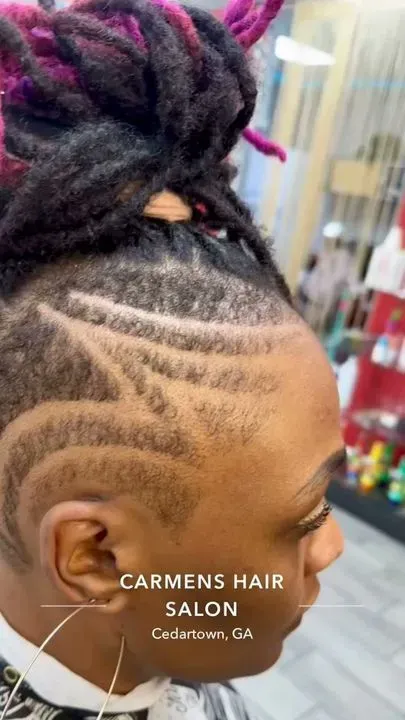 https://cdn.salonspotlight.com/photos/6Vj6fqCthk0eTazhNgYc/f3d12982-0f2c-42e3-a18b-f1edd64a569b_720x720