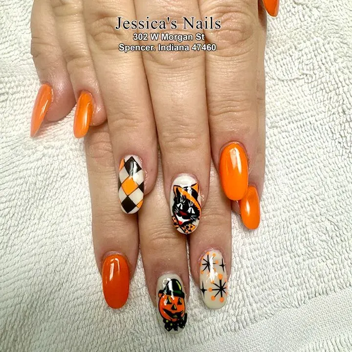 https://cdn.salonspotlight.com/photos/6WKymrxg2Txms6PRtrPp/fc8aceaa-ef57-4ee5-97d3-58740c335ed1_720x720