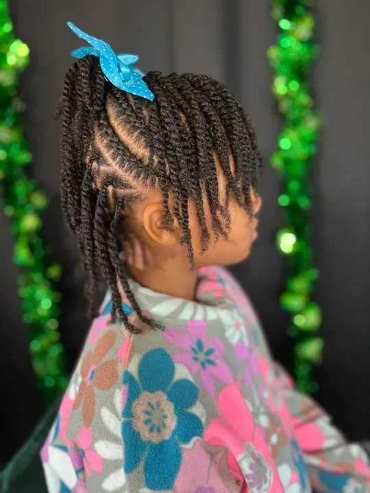 https://cdn.salonspotlight.com/photos/6aag83OB7WCjeAOYMV9u/3a396883-ad3d-4aec-b8ec-a62f03bf6258_720x720