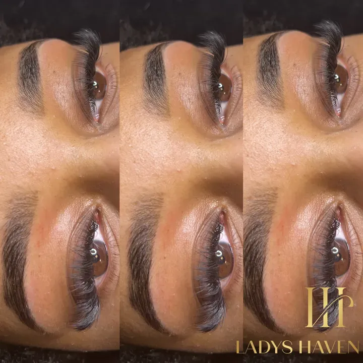 https://cdn.salonspotlight.com/photos/6jTNGr6A7npfWlMpHMVN/29aa3297-31b9-46f1-8cd4-2ae07b1a7d9c_720x720
