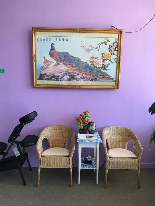 https://cdn.salonspotlight.com/photos/6l4c41tpkhSKlvjGYLVa/165e3838-66ca-444f-8e55-dd06f474bb5b_720x720