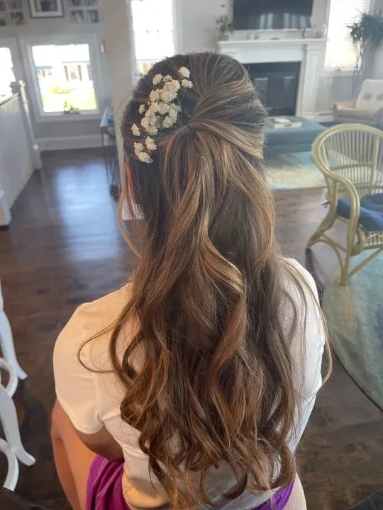 https://cdn.salonspotlight.com/photos/6oRWPsQxu0GlqjiSFgcQ/edc5eb7d-24f8-4c7c-a7f4-b06dd283e60e_720x720