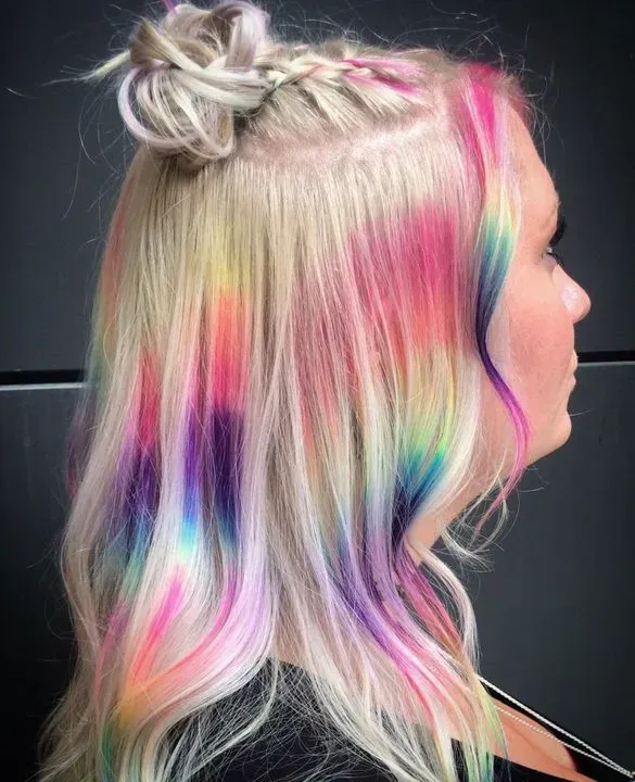 https://cdn.salonspotlight.com/photos/6uR4x8ReJQyKYEM3WDLT/54af24b1-3c88-4c5b-a274-0ea6f2d576d2_720x720
