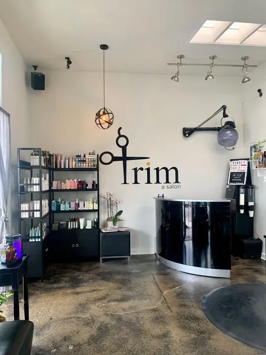 https://cdn.salonspotlight.com/photos/6zZm57iPsPOZYEW6zb15/c0842007-7cd7-497f-a42c-dded89067a8e_720x720