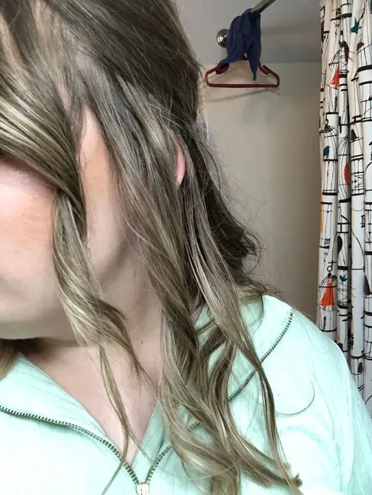 https://cdn.salonspotlight.com/photos/70UsWVDaK2w98l4SyIXh/efb41379-9a25-4e5c-ad32-c6bbd1ebf142_720x720
