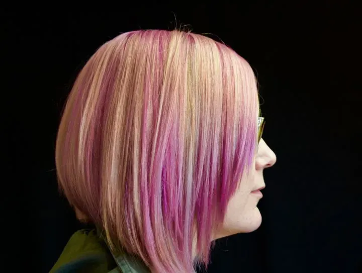 https://cdn.salonspotlight.com/photos/762wgHBuTeiaFZ8yHzZc/ba63f54e-4ea1-4de4-a7cb-57cb660b980a_720x720