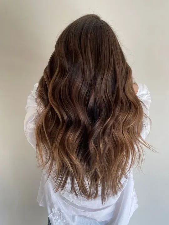 https://cdn.salonspotlight.com/photos/78uLfrwpYsEN6WTde9te/f0ec0225-8891-4ef8-977b-54bc8d8da558_720x720