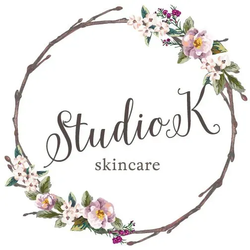 https://cdn.salonspotlight.com/photos/7Brz0a6Mee8ARXeVN4oY/ed8a57bd-122d-4062-8245-dd1fb4d1d545_720x720
