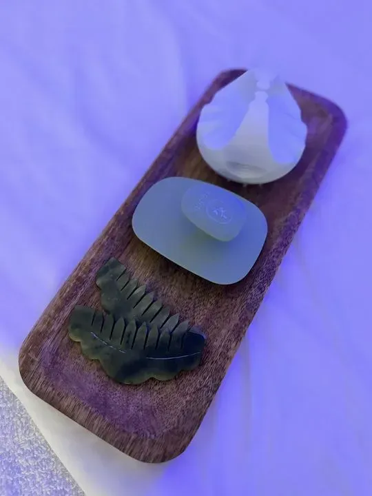 https://cdn.salonspotlight.com/photos/7NWA4sy7mQ4vA1kODVYf/31cd0ef0-b54c-4588-b96a-cf21c0dea439_720x720
