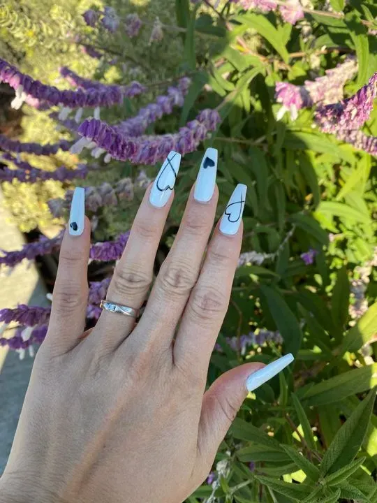 https://cdn.salonspotlight.com/photos/7YnxQDmoMApiyooowKm5/05826940-986c-4f5d-bfc3-0b001e7e495e_720x720