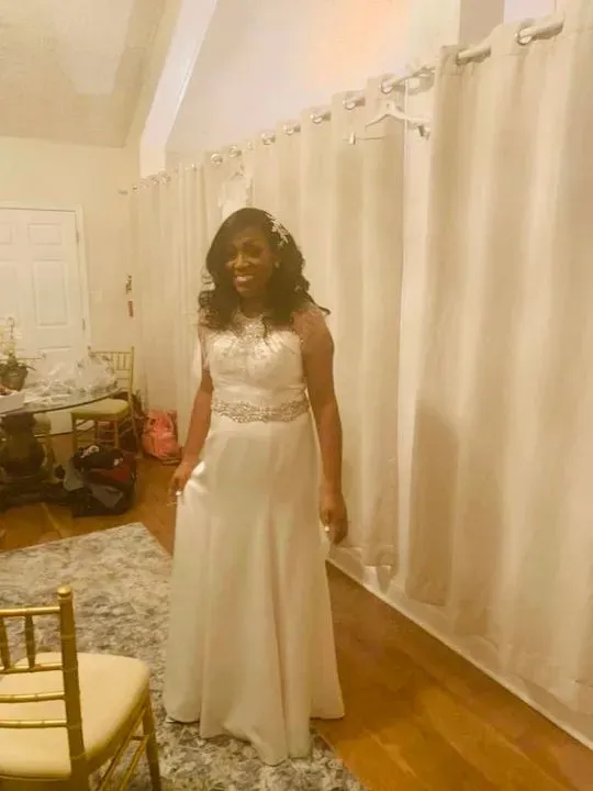 https://cdn.salonspotlight.com/photos/7fYdEAliXlDwFDpuPjfG/38c7c589-9863-4a18-aaed-3d12d979f83e_720x720