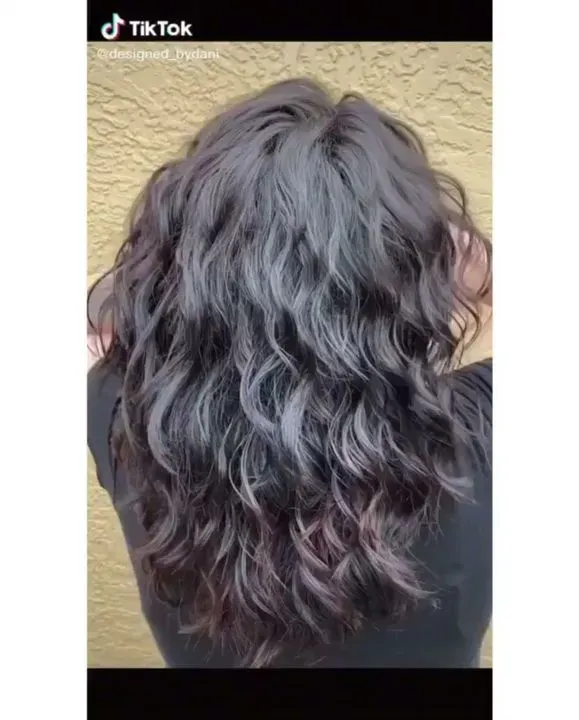 https://cdn.salonspotlight.com/photos/7j8RMqEkUsWcj8RUZQQ8/51dcde1f-2b62-4919-b524-bc943c9e10b0_720x720