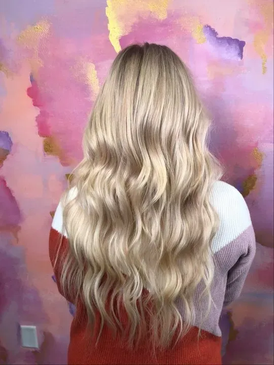 https://cdn.salonspotlight.com/photos/7qcSYgTFFIuN5ELT5fxb/e50e9ad6-e282-400b-bfa4-4c6b51266cb9_720x720