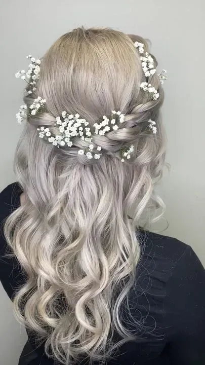 https://cdn.salonspotlight.com/photos/84XQYKIxSmPXogziwQ0W/269af662-d4d7-4db6-8638-7570c0a04425_720x720