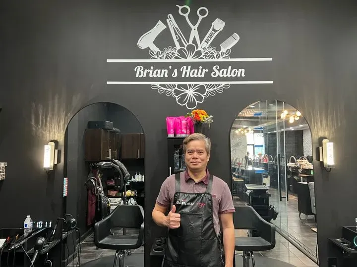 https://cdn.salonspotlight.com/photos/861agqCe7oq8lZr0zu4l/3dac63c5-8974-4d60-9efc-b95de3d406a1_720x720