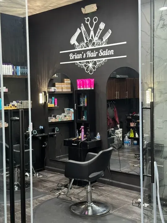 https://cdn.salonspotlight.com/photos/861agqCe7oq8lZr0zu4l/749861fd-33f1-4054-9d3a-1a87c2435d73_720x720