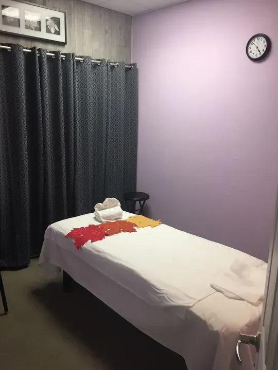 https://cdn.salonspotlight.com/photos/8DHKkp0VsF35C36jFxVs/4cd75505-68a7-4fbd-8dc3-8adfcf96a5a3_720x720