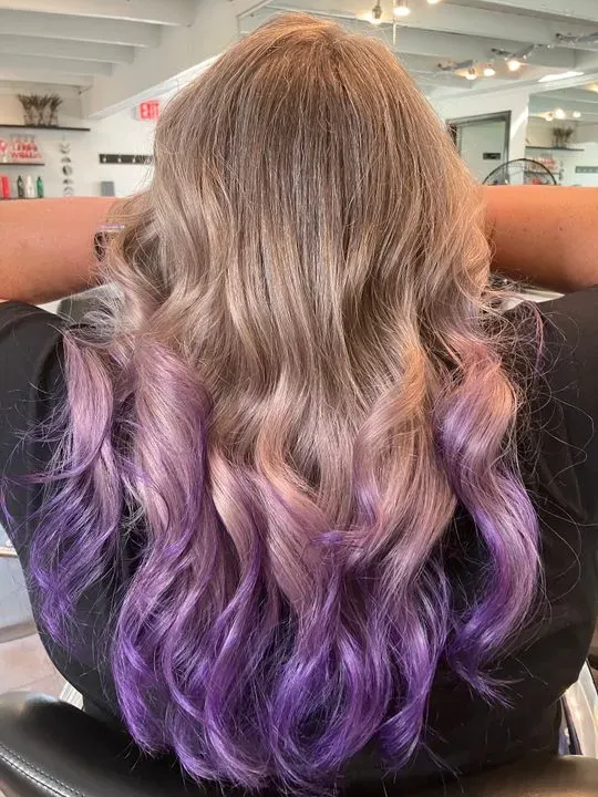https://cdn.salonspotlight.com/photos/8H1f1Sz2LVie8h9q7EIT/f945ef74-b945-409c-bbbd-49070bbf0cc3_720x720
