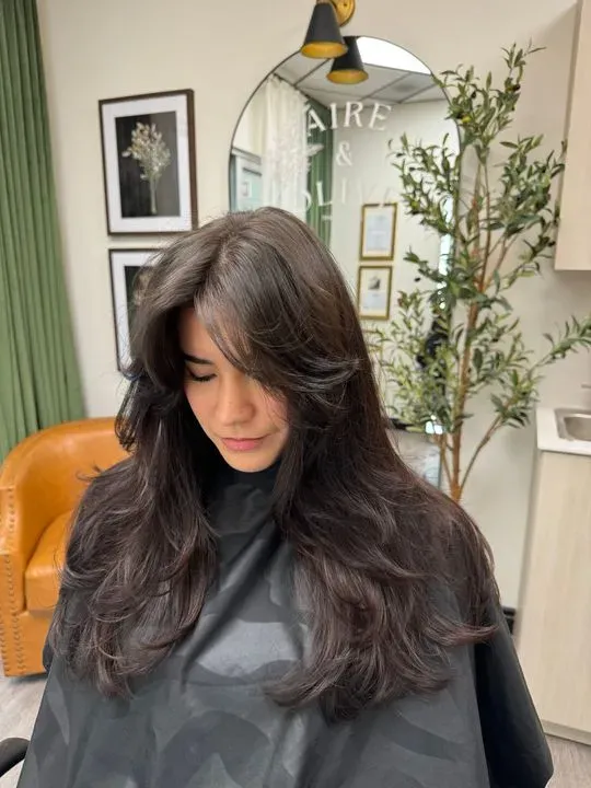 https://cdn.salonspotlight.com/photos/8Ps2o1SnIwzr5Pt2d5pN/360e532f-a004-40f8-a917-1734c28b3a79_720x720