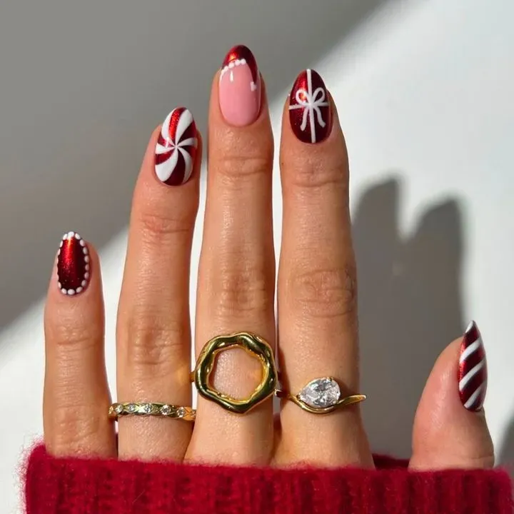 https://cdn.salonspotlight.com/photos/8QILyLLTXJD2J2gatDhd/ec156da8-8d66-43b1-9592-20d709026a60_720x720