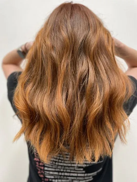 https://cdn.salonspotlight.com/photos/8dF3RaVRqg2UwpHxo3Te/8a751253-f793-4ebe-8cf0-c063571d74e8_720x720