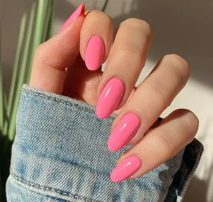 https://cdn.salonspotlight.com/photos/8n6DiCOTysDWBAwTIemr/87a6776d-1e4a-4dc5-a237-9988387de3d7_720x720