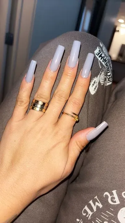 https://cdn.salonspotlight.com/photos/8oeb4VYI8f0BfS5IWUl1/940ee69c-0071-4c53-8113-9dc0f6d8591d_720x720