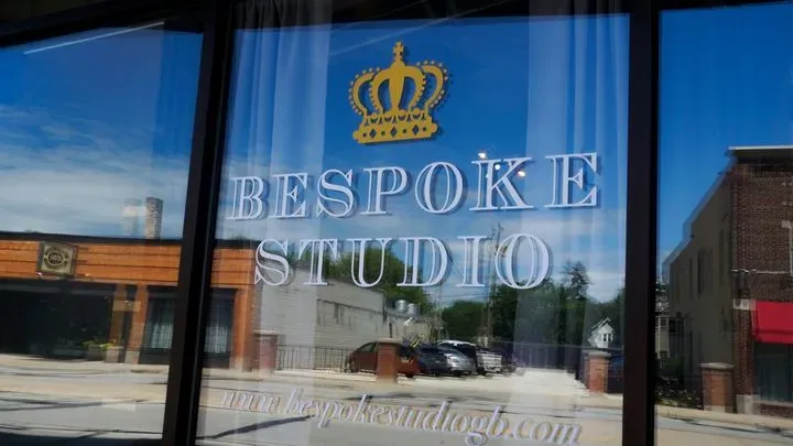 https://cdn.salonspotlight.com/photos/8wJ1bVK9sprPtWbxBMGL/e8356a99-aa3e-4c95-972b-2e054dd9271e_720x720