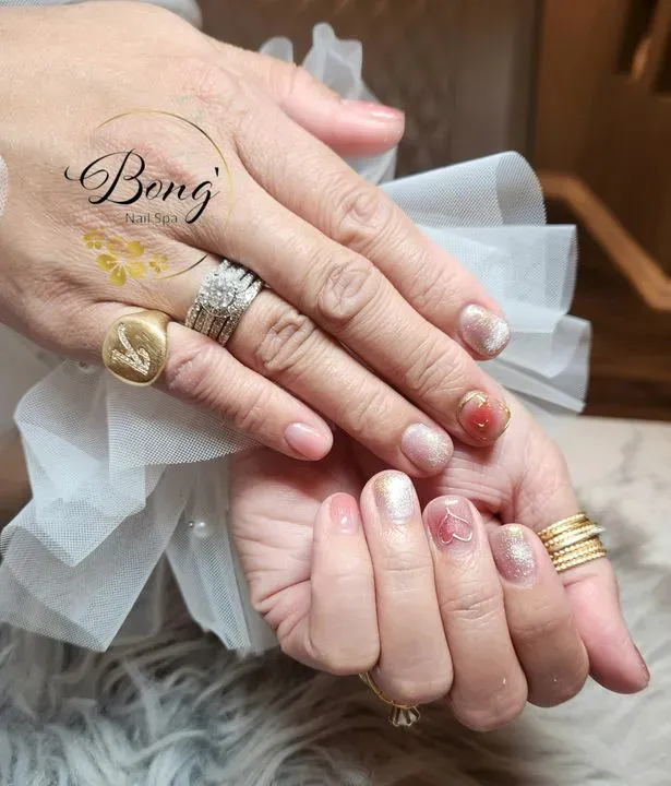 https://cdn.salonspotlight.com/photos/94bSNxSFp6fokr4hK5z9/e86d9c8e-67af-40ed-b2f5-26199c1f3316_720x720