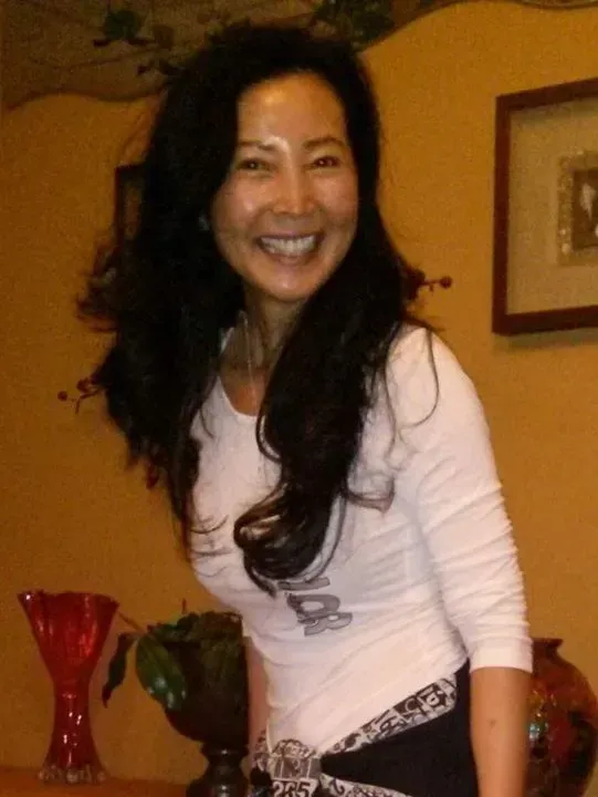 https://cdn.salonspotlight.com/photos/9FhgnE6WZM1syoxmlMqK/bbf61b2a-22d7-456a-8b22-cf74998da424_720x720
