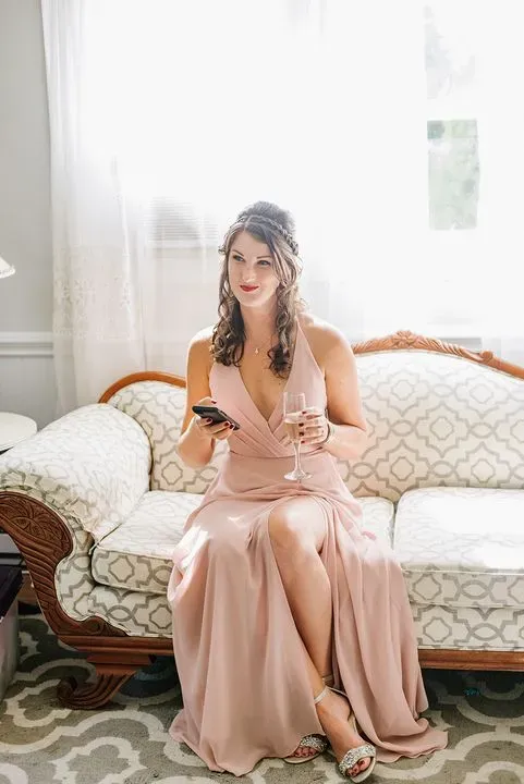 https://cdn.salonspotlight.com/photos/9FzehpB0oImmHATBCrjy/89e4c3c5-5863-4e3c-b500-da9ee990020b_720x720