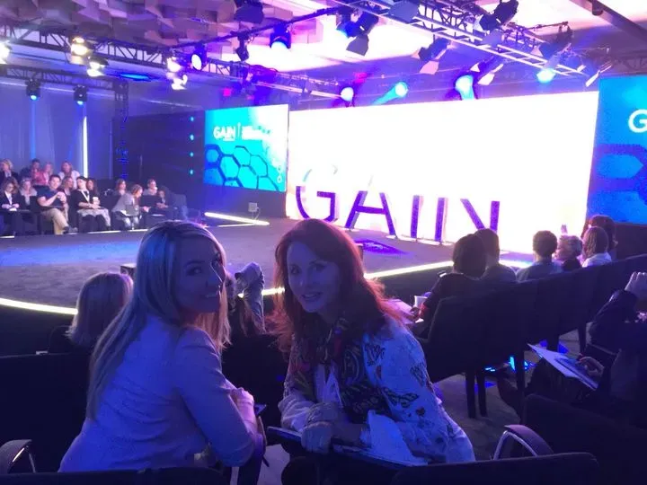 https://cdn.salonspotlight.com/photos/9M6jSz5towmC7TTA00cg/9e699878-aff7-4238-b6b9-43e4b457a953_720x720