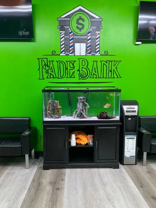 https://cdn.salonspotlight.com/photos/9PEPf26fizlAjojDVai1/47f35643-0fb1-4de8-85a0-912dfd7816c6_720x720