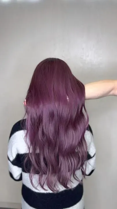 https://cdn.salonspotlight.com/photos/9SqlksJclTRPQ9hK3wON/3132d241-97ea-4304-864e-5f4ce3311b6d_720x720