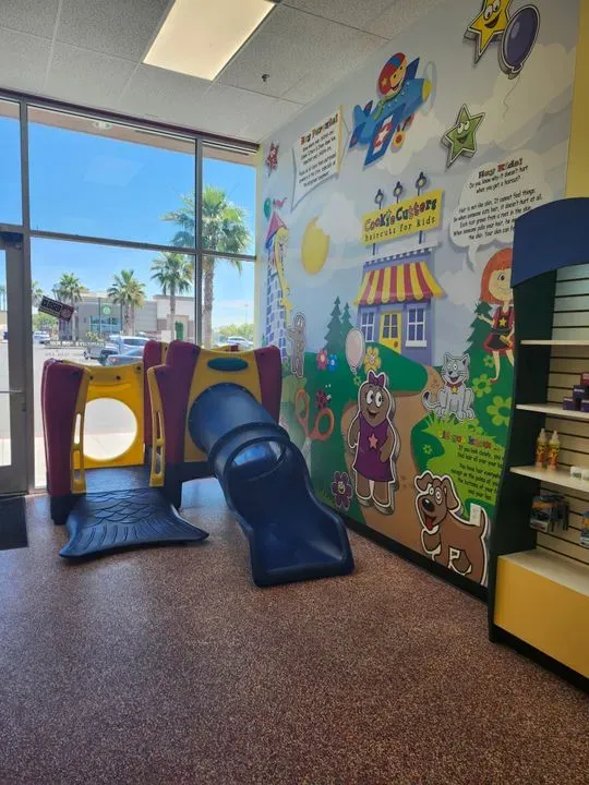 https://cdn.salonspotlight.com/photos/9kL47px4PsEQBT7bjb6c/adcc0aa6-99ee-4040-a8c4-5fe6a9215643_720x720