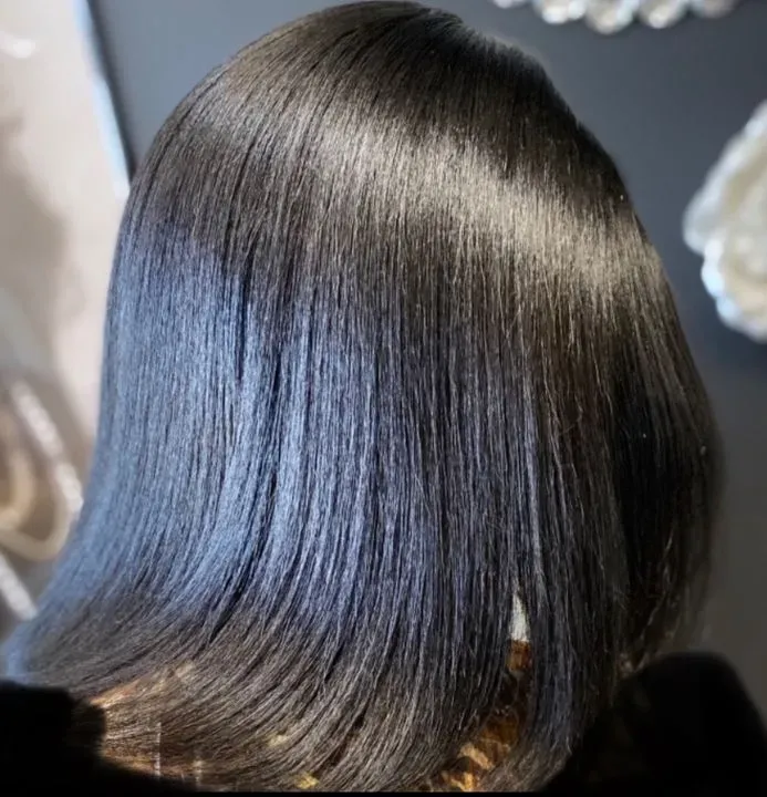 https://cdn.salonspotlight.com/photos/9kvWG2poYHybgdlv8X8c/2f839b73-fb32-4583-8c5e-641684daa265_720x720