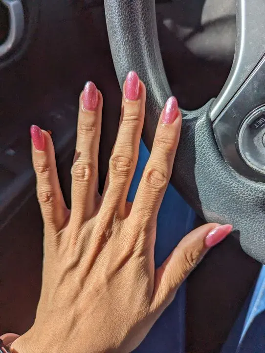 https://cdn.salonspotlight.com/photos/9lIGXi5MRSm27HGtgbeD/14cb14ee-67fd-4a81-9eb0-1daf2df18b05_720x720