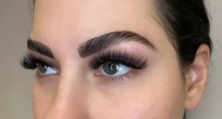 https://cdn.salonspotlight.com/photos/9laKoKGCEym1pcedWDPr/e141612a-f5a5-4b52-936c-ab8af470a3a9_720x720