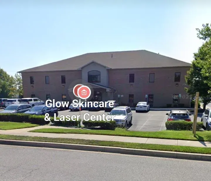 https://cdn.salonspotlight.com/photos/9wZPlYp4VHVmrhz0Z2BH/72f88e17-68bf-404c-a54e-b3393556bf2f_720x720