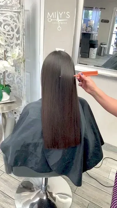https://cdn.salonspotlight.com/photos/9z7ai0zSiYDaqz6OC8Ei/ecaf8e57-96cf-4b5a-bb2b-697252425a61_720x720